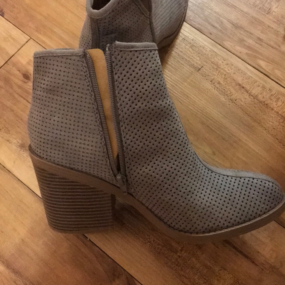 Soda heels